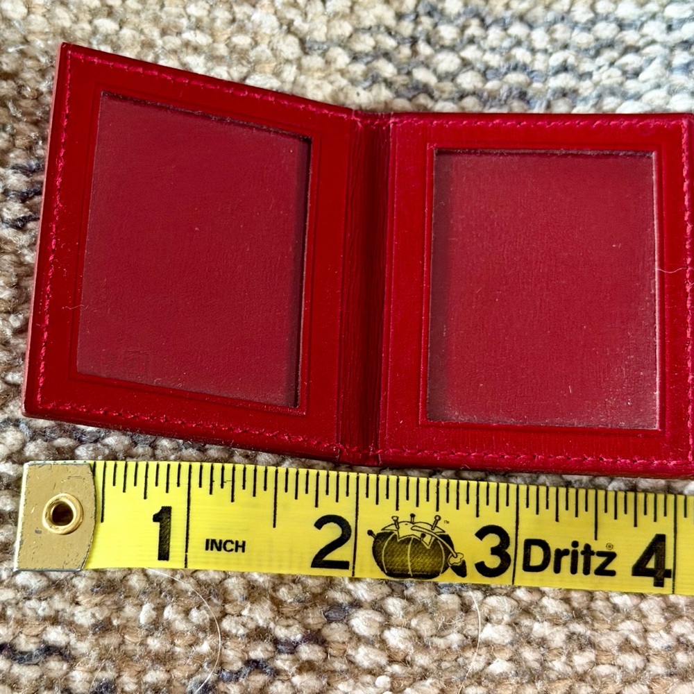 Charming & classic Hermès scarlet leather mini photo frame - Picture 5 of 8